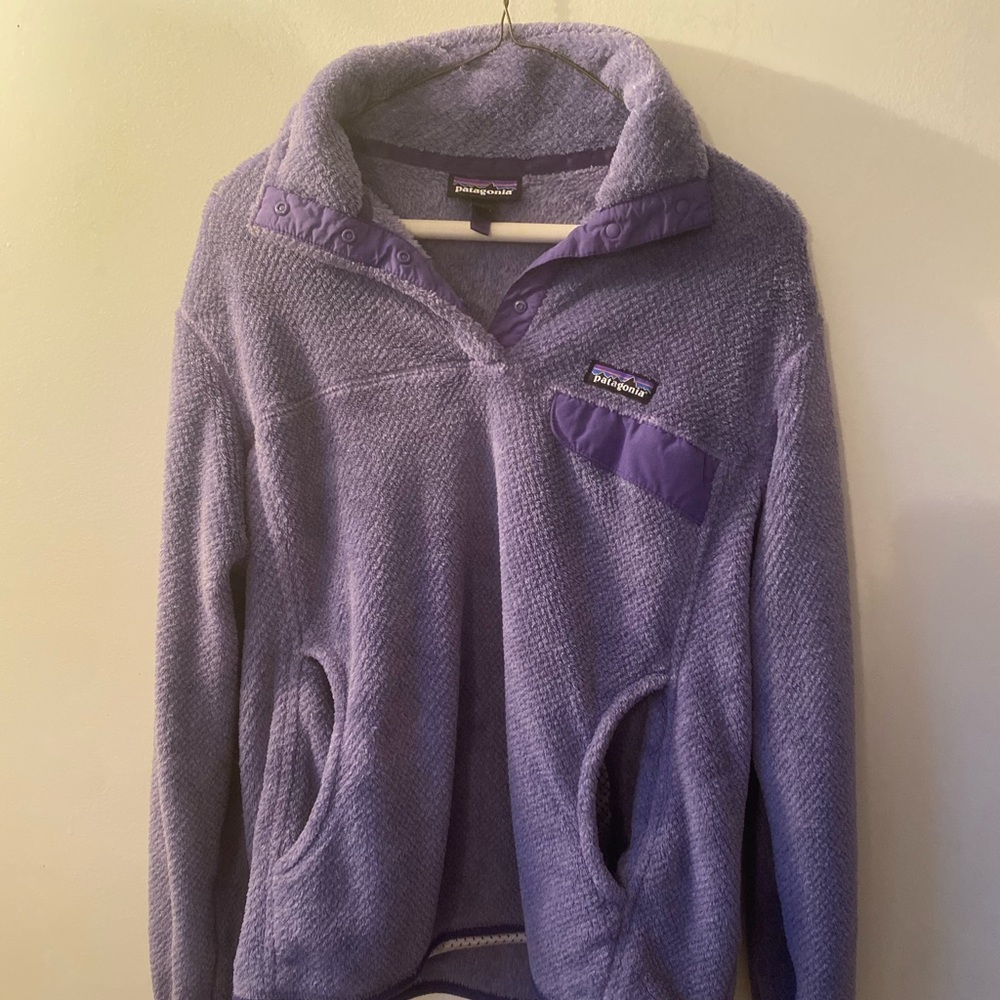 Purple Patagonia Pullover with Kangaroo Pocket!